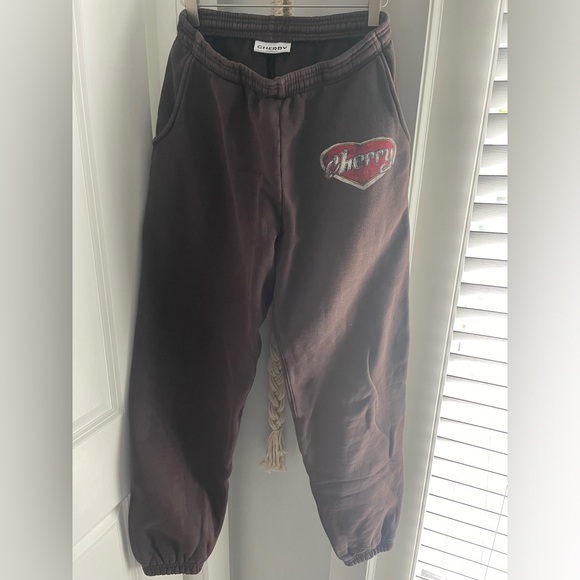 Cherry Sweatpants - Picture 3 of 6